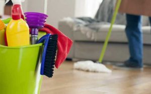 هنگام-خانه‌-تکانی-چگونه-از-«شوینده‌»-استفاده-کنیم؟