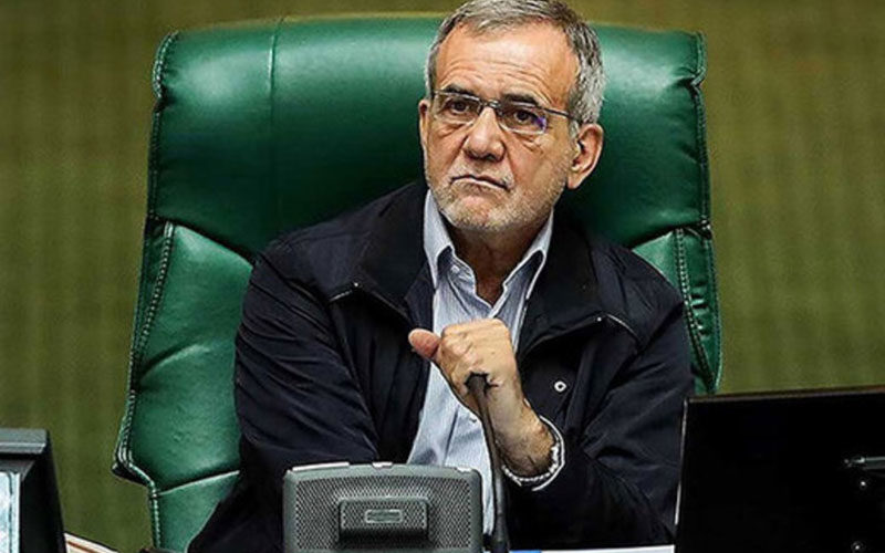 پزشکیان-باید-قم-را-قرنطینه-می‌کردند