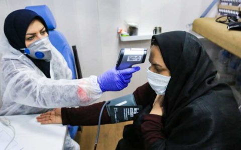 چه کسانی باید ماسک بزنند/۲۰درصد مبتلایان کرونا علائم دارند 1 چه کسانی باید ماسک بزنند/۲۰درصد مبتلایان کرونا علائم دارند