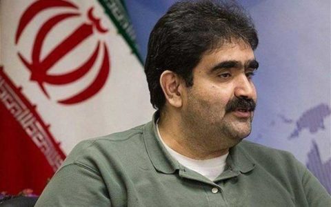 انتقاد نماینده کارگران از مصوبه دستمزد: امضا نکردیم 1 انتقاد نماینده کارگران از مصوبه دستمزد: امضا نکردیم