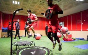 بازی-«دزد-و-پلیس»-در-ورزشگاه‌های-ایران