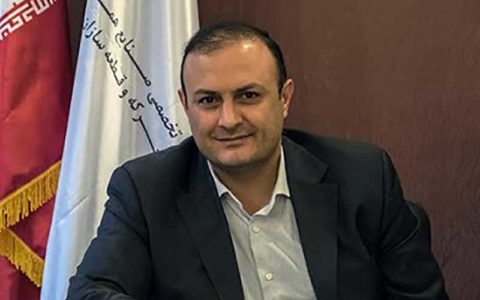 اتاق شيشه ای نقطه عطف تعامل ايران خودرو و قطعه سازان 1 اتاق شيشه ای نقطه عطف تعامل ايران خودرو و قطعه سازان براي همكاري گسترده با ايران خودرو براي جهش توليد جهش توليد, ايران خودرو, قطعه سازان
