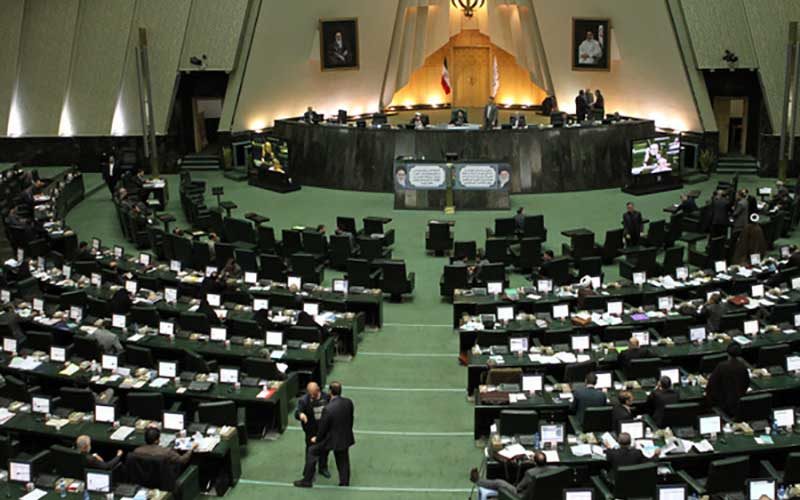 توزیع-بسته‌های-حمایتی-در-بین-کارگران-روزمزد
