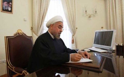 رئیس جمهور: ارتش مظهر پشتوانه ملت و منافع ملی است