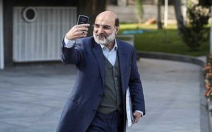علی‌عسگری-زیر-تیغ!