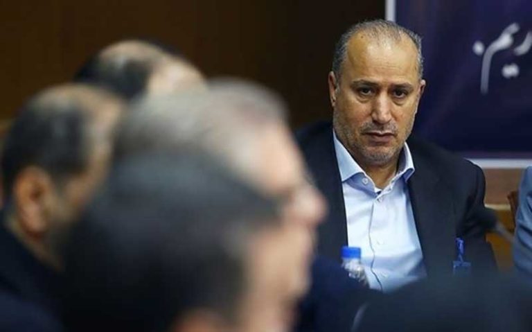 چرا-مهدی-تاج-ماشین-فدراسیون-را-پس-نمی‌دهد؟