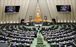 کیهان-به-فساد-مالی-و-اخلاقی-۷۵-نماینده-رسیدگی-شود