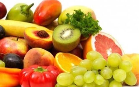 میوه ارزان تر از ۵هزار تومان در بازار نیست 1 میوه ارزان تر از ۵هزار تومان در بازار نیست