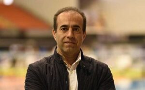 استخر‌ها-در-شهر‌های-سفید-اجازه-بازگشایی-دارند
