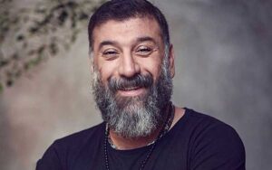 انصاریان-قبل-از-تعطیلی-لیگ-باید-قهرمانی-پرسپولیس-را-اعلام-کنند