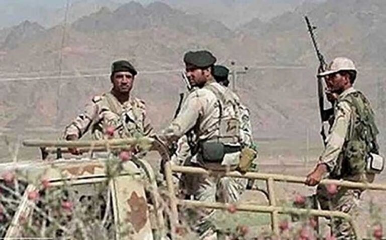 تأکید-مرزبانان-ایران-بر-فعال-کردن-پاسگاه-های-غیرفعال-کشور-افغانستان-در-مرزهای-مشترک