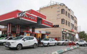دستور-زنگنه-برای-واگذاری-انبارداری-و-توزیع-بنزین-و-نفت‌گاز-به-بخش-خصوصی-صادر-شد