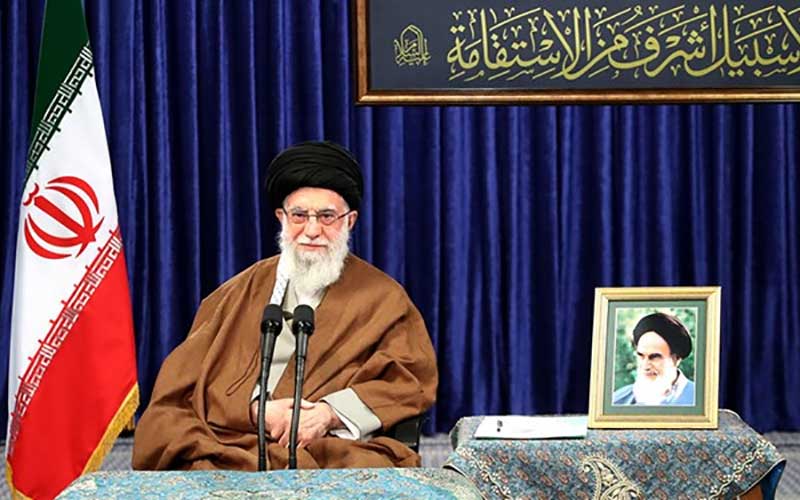 رهبر انقلاب: پرداخت بدون تأخیر و عادلانه دستمزد کارگر از مسائل بسیار مهم است