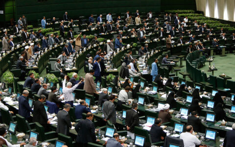 روحانی+در+مجلس