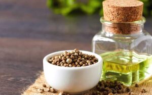 روغنی-برای-تقویت-مو-و-پوست-سر