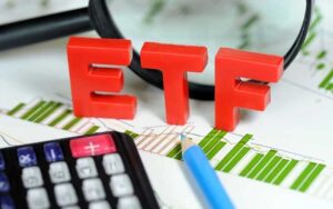 سهام-کدام-صندوق-ETF-(واسطه‌گری-مالی)-را-بخریم؟