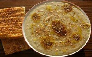 موردی-از-ریختن-پنبه-به-جای-گوشت-در-حلیم-مشاهده-نشده-است