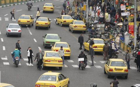 سوار کردن ۴ مسافر در تاکسی تخلف است سوار کردن ۴ مسافر در تاکسی تخلف است