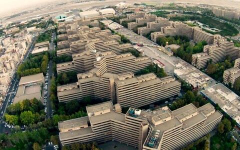پشتبامها شبی ۵۰هزار تومان اجاره داده میشوند! پشتبامها شبی ۵۰هزار تومان اجاره داده میشوند!