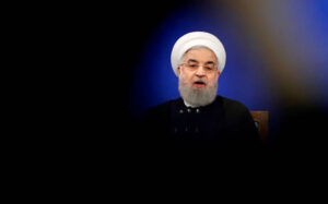 اعتراض-سایت-حامی-دولت-آقای-روحانی!-از-لاک-کرونا-بیرون-بیا!