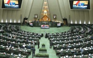 تذکر-به-وزیر-شهرسازی-به-دلیل-افزایش-اجاره-مسکن