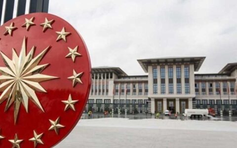 مرزهای خود بجز ایران را بازگشایی کرد