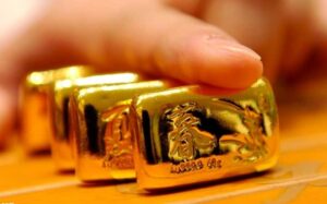 طلای-۱۸-عیار،-نرخ-ارز،-دلار،-سکه-و-طلا-در-بازار-امروز-جمعه-23-خرداد-99