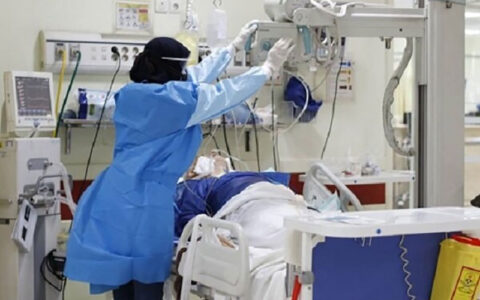 لباس محافظتی راحت برای کادر درمان تولید شد 1 لباس محافظتی راحت برای کادر درمان تولید شد