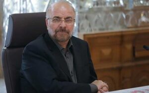 ماجرای-توئیت-جان-کری-درباره-یک-عضو-فعلی-هیات-رئیسه-مجلس