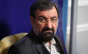 محسن-رضایی-دولتِ-منتسب-به-خوئینی‌ها-با-بدترین-تدابیر-کشور-را-اداره-می‌کند