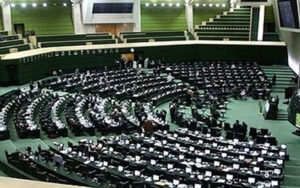 مخالفت-کمیسیون-عمران-مجلس-با-ساخت-آپارتمان‌های-25-متری
