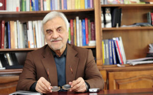 هاشمی‌طبا-احمدی‌نژاد-فکر-می‌کند-عیسی-مسیح-است!