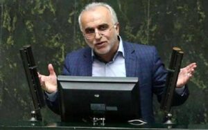 پاسخ-دژپسند-به-کسانی-که-عرضه-اولیه-را-عاملی-برای-ایجاد-مشکل-برای-بخش-خصوصی-می‌دانند