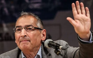 زیباکلام-اصولگرایان-سال1400-میوه-برجام-را-خواهند-چید