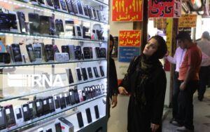 طرح-رجیستری،-قاچاق-تلفن‌همراه-را-متوقف-نکرده-است