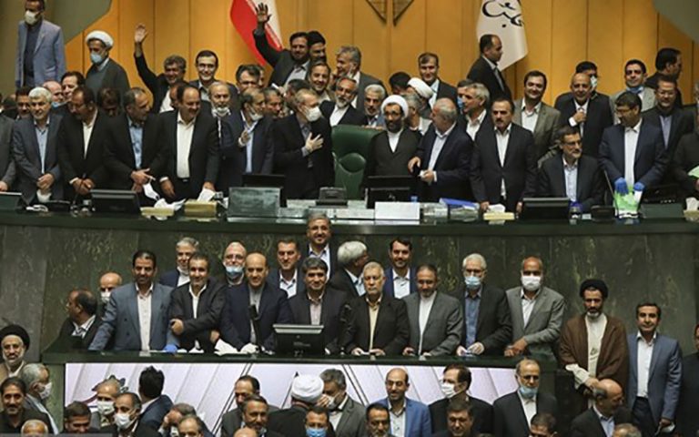 لاجوردی-برخی-نمایندگان-مجلس-دهم-خانه‌های-سعادت‌آباد-را-ترک-نمی‌کنند