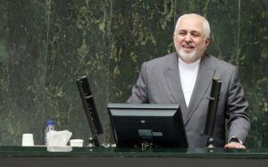 لبخند ظریف به نمایندگان