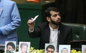 نماینده-شیراز-وزرا-و-وزارتخانه‌های-حامی-تاجگردون-را-تهدید-کرد