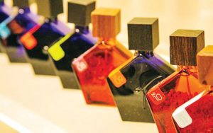 واردات-عطر-هم-ممنوع-شد۹۰-درصد-عطر-بازار-ایران-با-واردات-تأمین-می‌شد