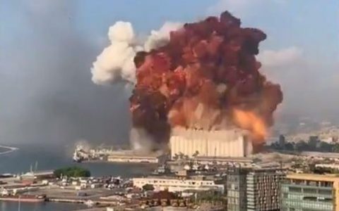 لحظه انفجار بیروت در اتاق عمل !