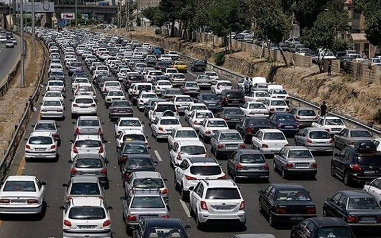 ترافیک-سنگین-در-محورهای-شمالی-کشور