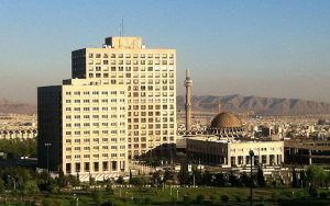 دو-راهی-بنياد-با-مستضعفان؛-از-جان-مردم-چه-می‌خواهند؟