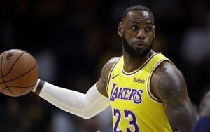 صعود-پادشاه-به-رده-سوم-برترین-پرتاب-کننده‌های-سه-امتیازی-NBA