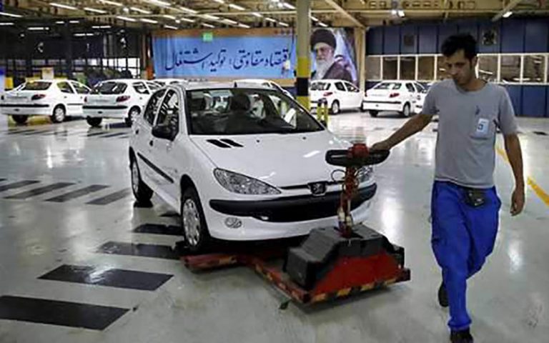 عرضه-خودرو-رایگان-برای-خانواده‌های-نیازمند!؟