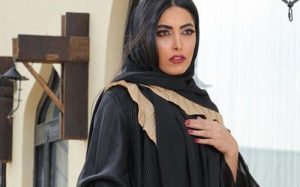 ماجرای-کشف-حجاب-ساناز-طاری-بازیگر-سینما-و-تلویزیون