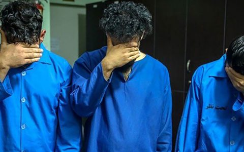 محاکمه ۳ نوجوان داعشی در تهران/ یک ایرانی زیر ۱۸ سال در میان داعشیها 1 محاکمه ۳ نوجوان داعشی در تهران/ یک ایرانی زیر ۱۸ سال در میان داعشیها محاکمه ۳ نوجوان داعشی در تهران عملیات انتحاری, اتهام محاربه, داعش