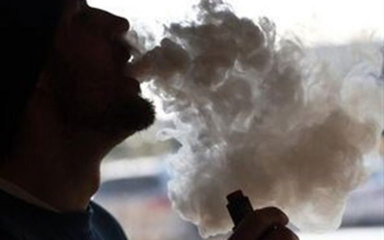 ارتباط-سیگارهای-الکترونیک-و-سرطان-سینه-در-زنان