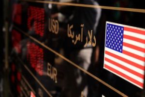 حق با سکه است یا دلار؟