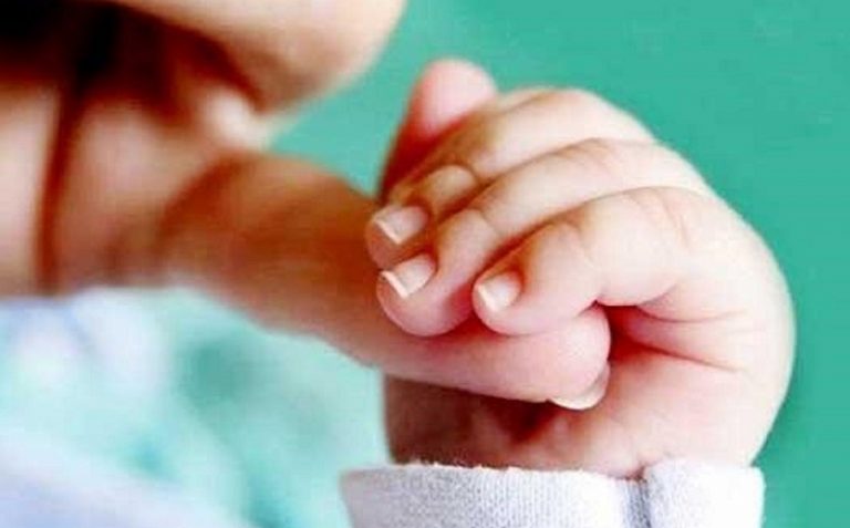 خرید و فروش نوزاد