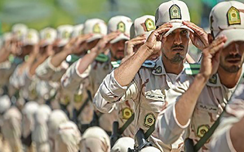 سربازی در مناطق محروم یک ماه کمتر می شود